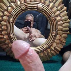 Jneedsbigtcock